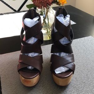 Dolce Vita Platform Wedge Sandal, 6.5